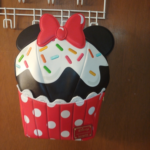 Loungefly Handbags - Loungefly Minnie Cupcake backpack